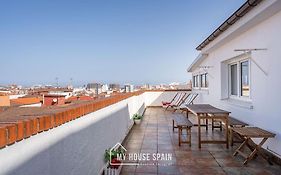 MyHouseSpain - Ático con gran terraza en Gijón